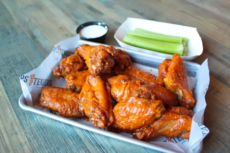 12 Traditional Wings image
