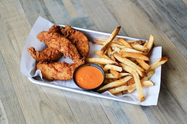 8 Tenders and Fries image