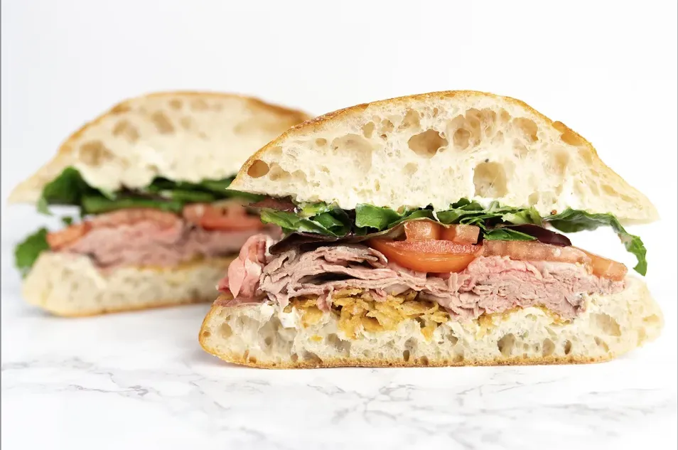roast beef sandwich image