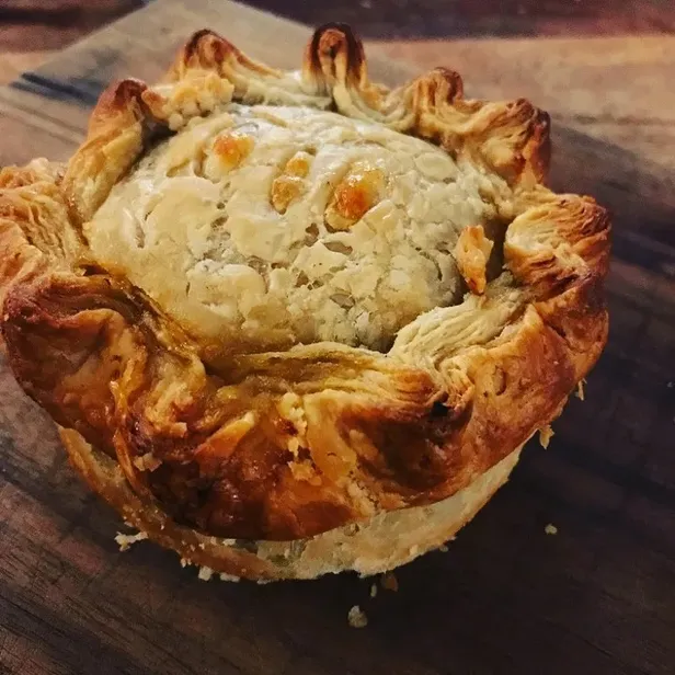 Keane's Chili Pie (Frozen) image