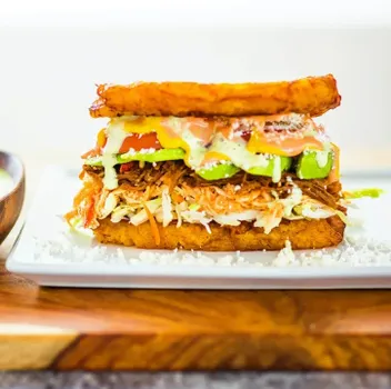 Patacon (Original) image