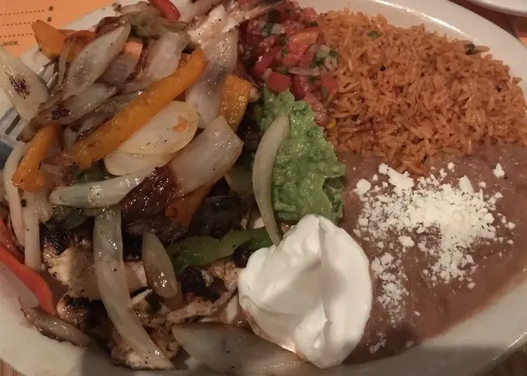 D Fajitas De Pollo image