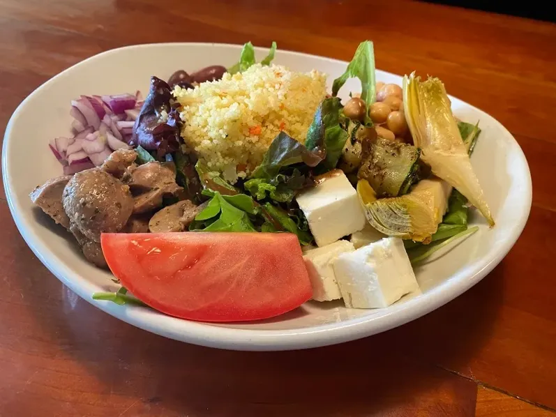 Entree Mediterranean Salad image
