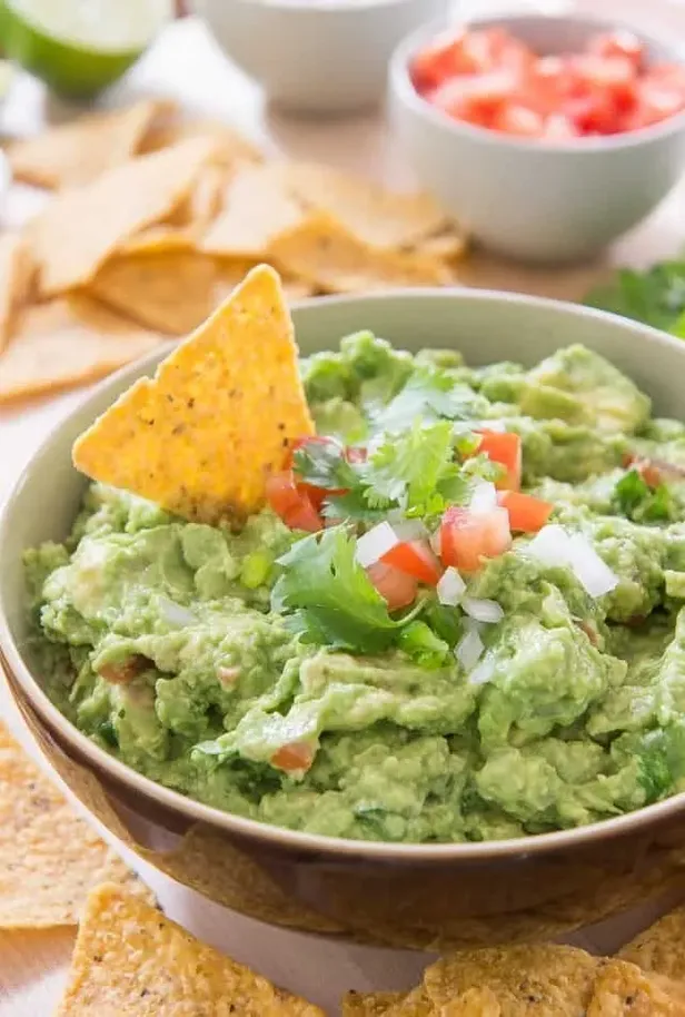 Medium guacamole image