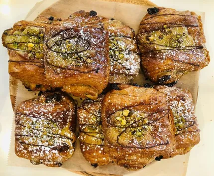 Pistachio-Choc Croissant image