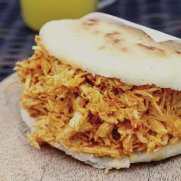 Arepa De Pollo image