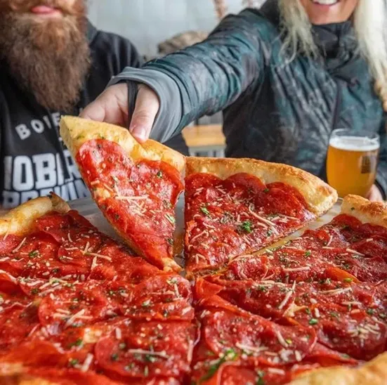 Pizza Pepperoni image