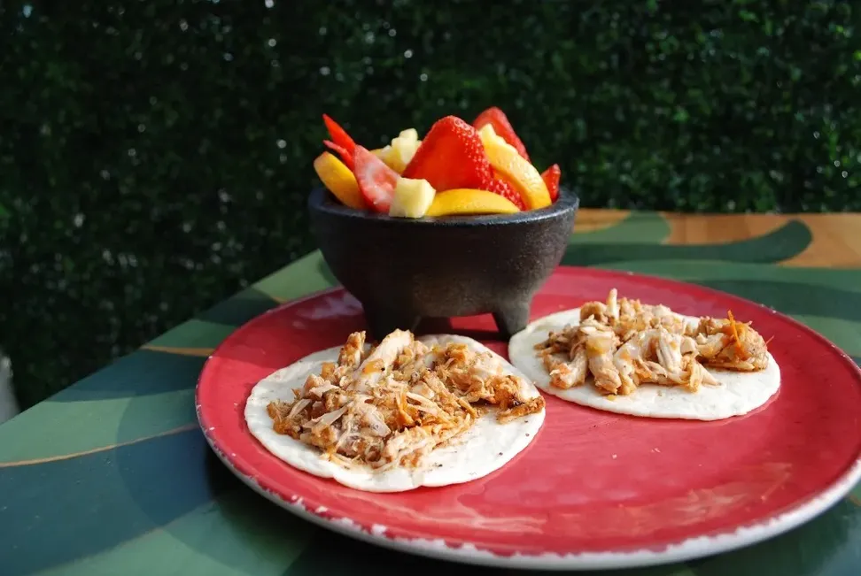 Two Kids Tacos image