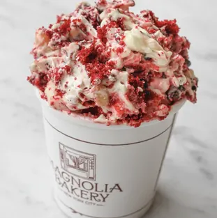 Red Velvet Banana Pudding Large to go image