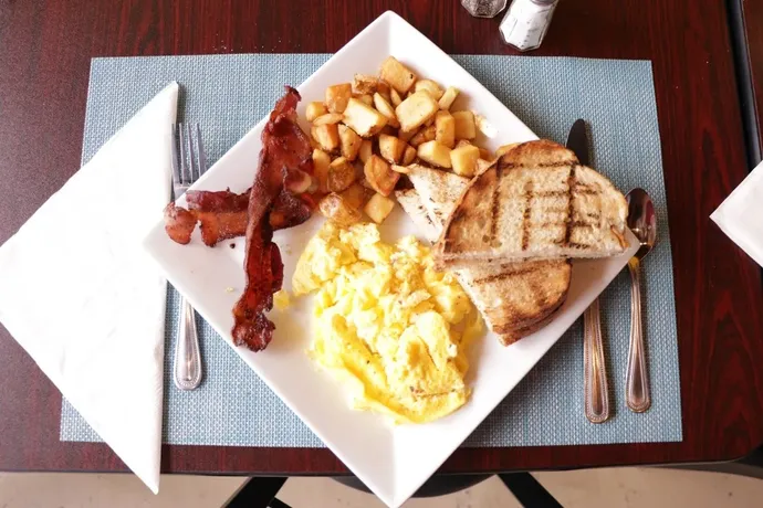 Basic Brunch image