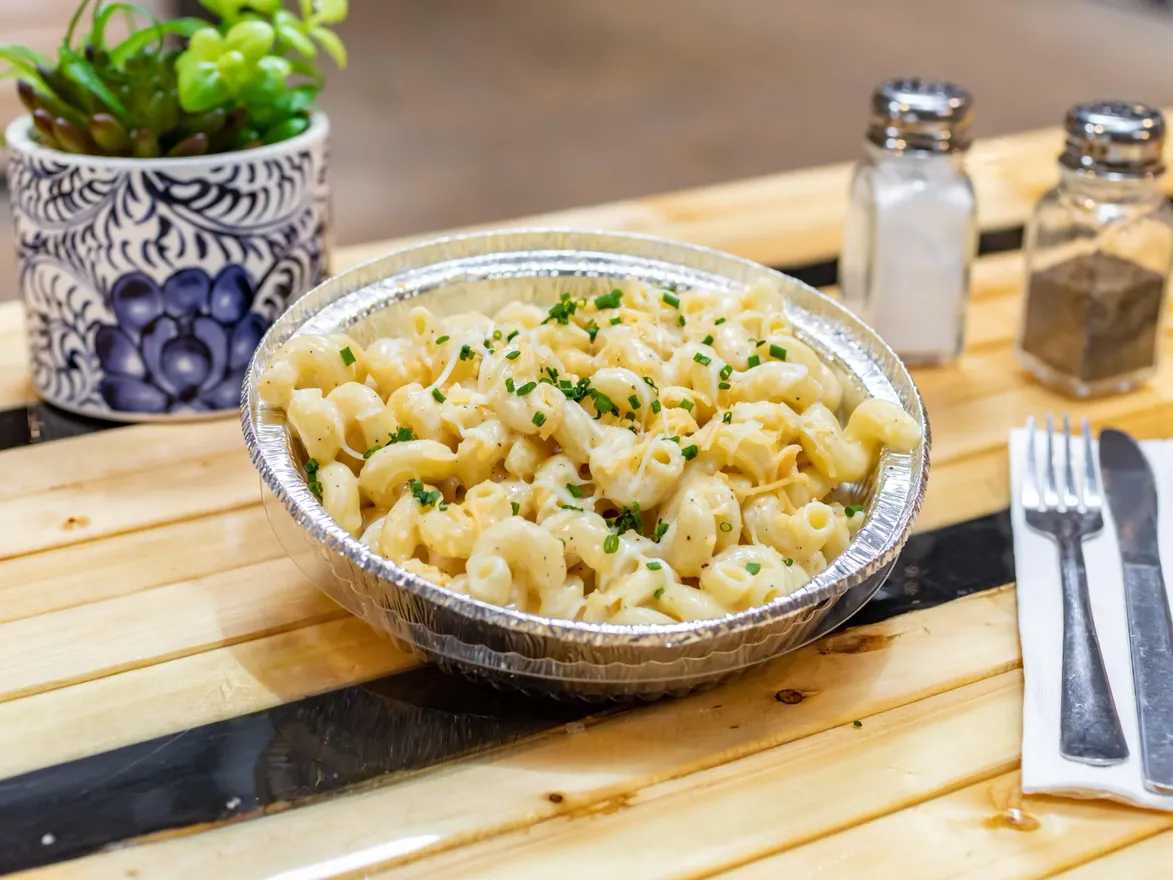Smoked Gouda Mac n Cheese image