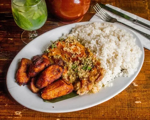 Pollo Cubano image