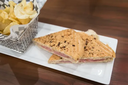 Azorean Cafe image
