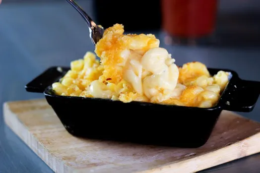 Cast Iron Mac and Cheese image