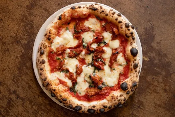 Regina Margherita Pizza image