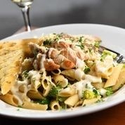 Chicken Alfredo image