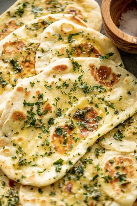 Garlic Naan image