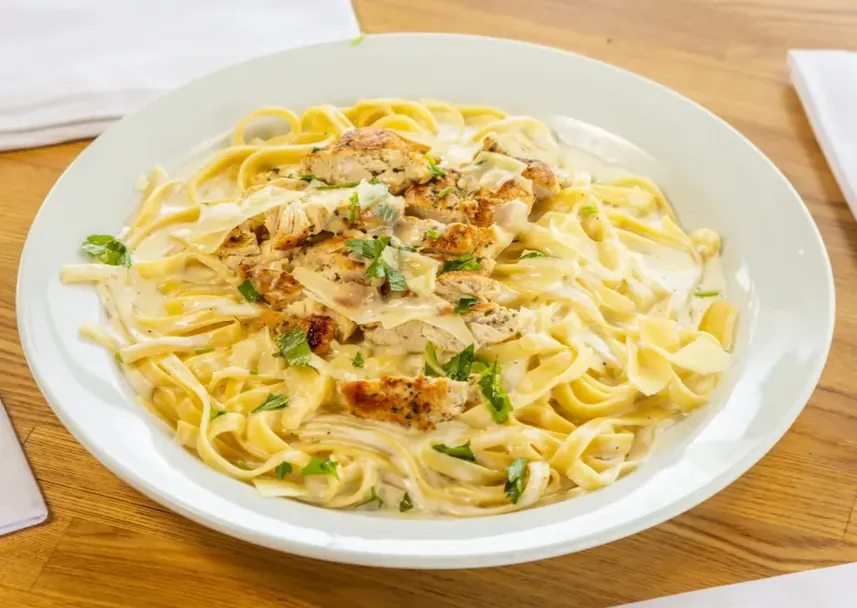 Fettucine Alfredo image