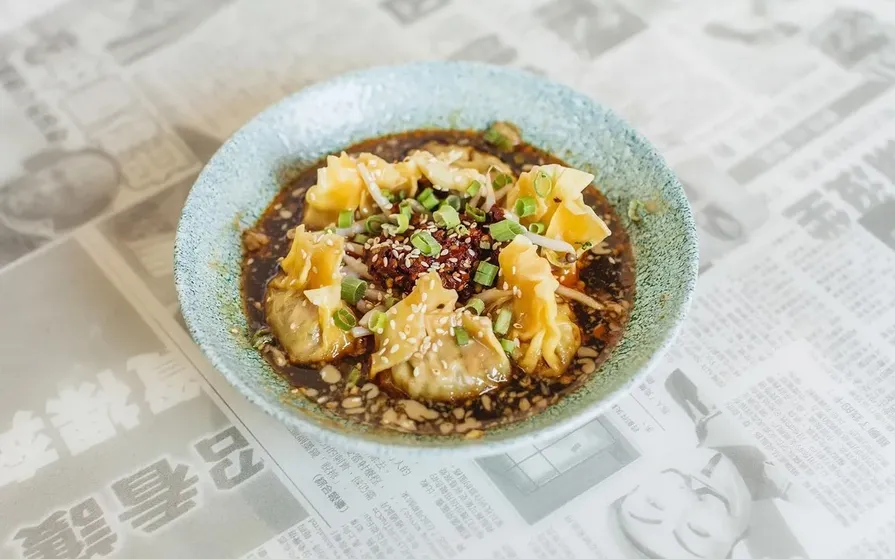 Sichuan Wontons image