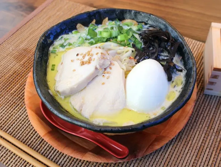 Chicken Paitan image