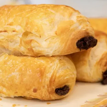 PAIN AU CHOCOLAT image